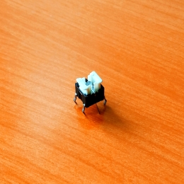 Кнопка 4-pin 6x6mm L=3mm с синей подсветкой (№98b)