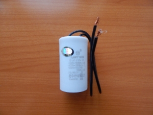 CBB60 8.0mkF 450v (гибкие выводы)