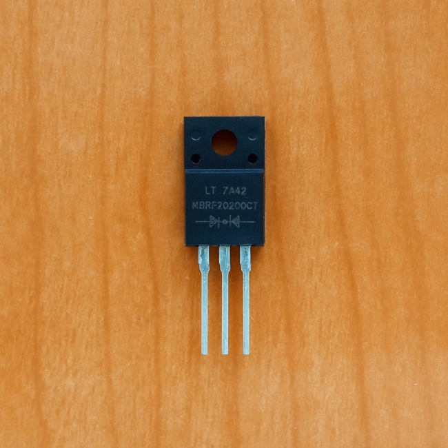 MBRF20200CT (200V, 20A)