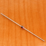 Стабилитрон  39v 1.0w (BZV85-C39) = 1N4754A